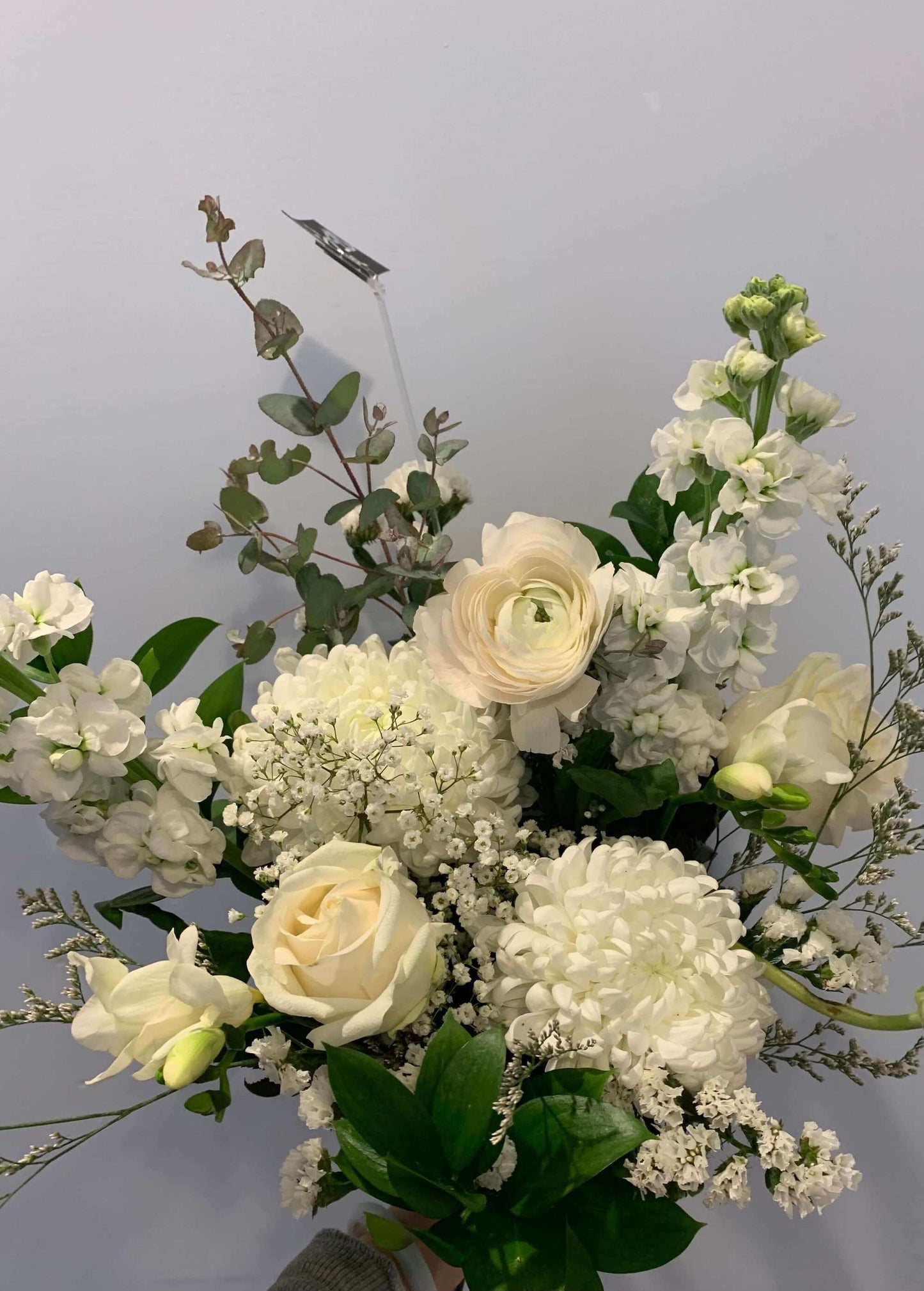 Graceful White Roses
